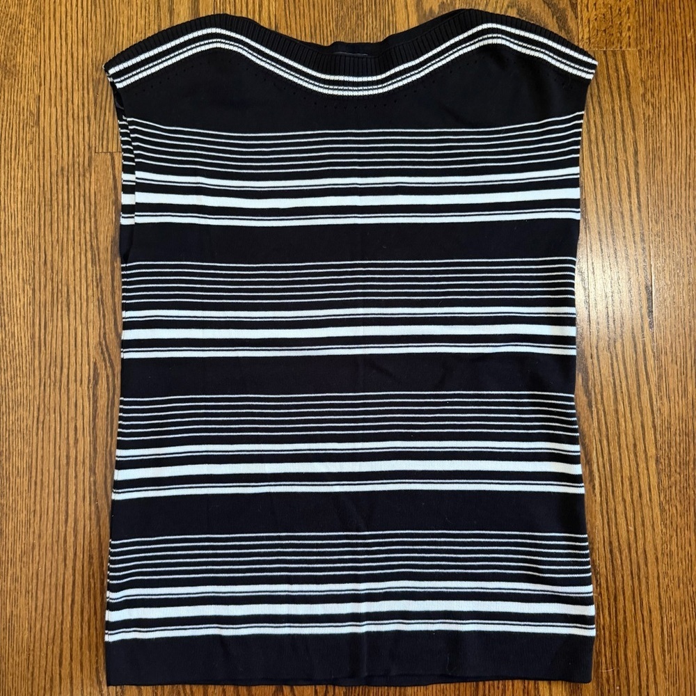 Talbots Black White Stripe Sleeveless Lightweight Sweater Size Small, NWT
